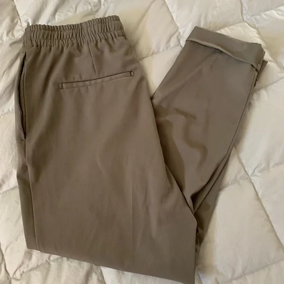 Zara Army Green Cuffed Drawstring Pants - Picture 11 of 11